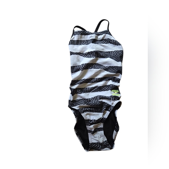 NWT Speedo Endurance Black& White Striped Women's Swimsuit ~Petite Size 20(00) - Picture 2 of 6